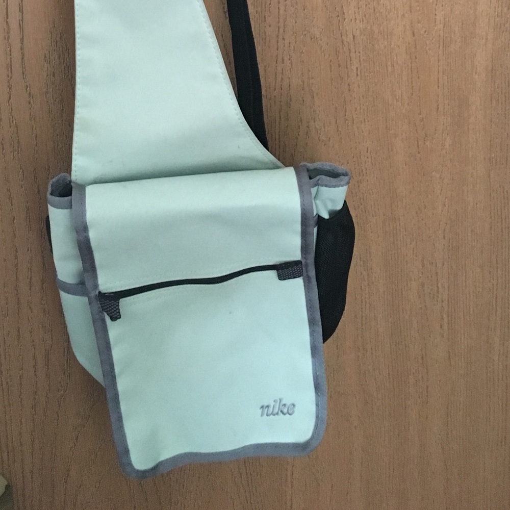 Crossbody bag